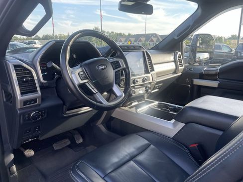 Used 2022 Ford F250 Lariat w/ Tremor Off-Road Package image 22