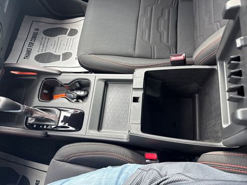 Used 2024 Nissan Frontier PRO-4X w/ Off-Road Protection Package image 25