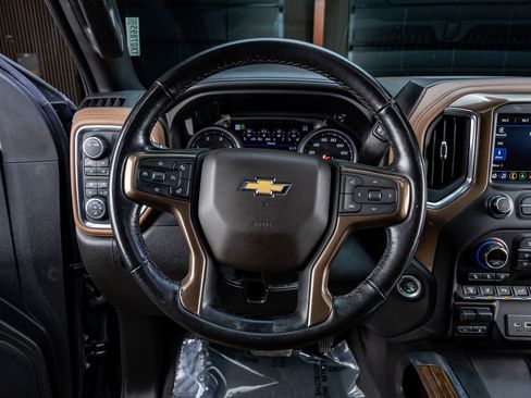 Used 2021 Chevrolet Silverado 2500 High Country w/ Z71 Off-Road Package image 19