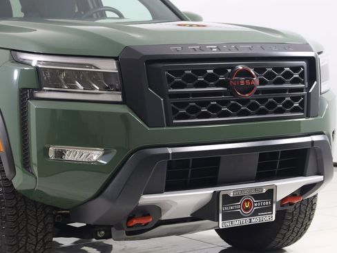 Used 2024 Nissan Frontier PRO-4X w/ Technology Package image 37