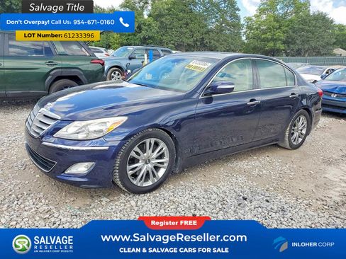 Used 2012 Hyundai Genesis 3.8 w/ Premium Pkg RWD image 1
