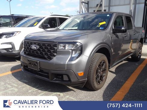 Used 2025 Ford Maverick XLT w/ XLT Luxury Package AWD/4WD image 3