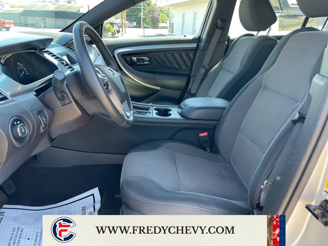Used 2019 Ford Taurus SEL FWD image 10