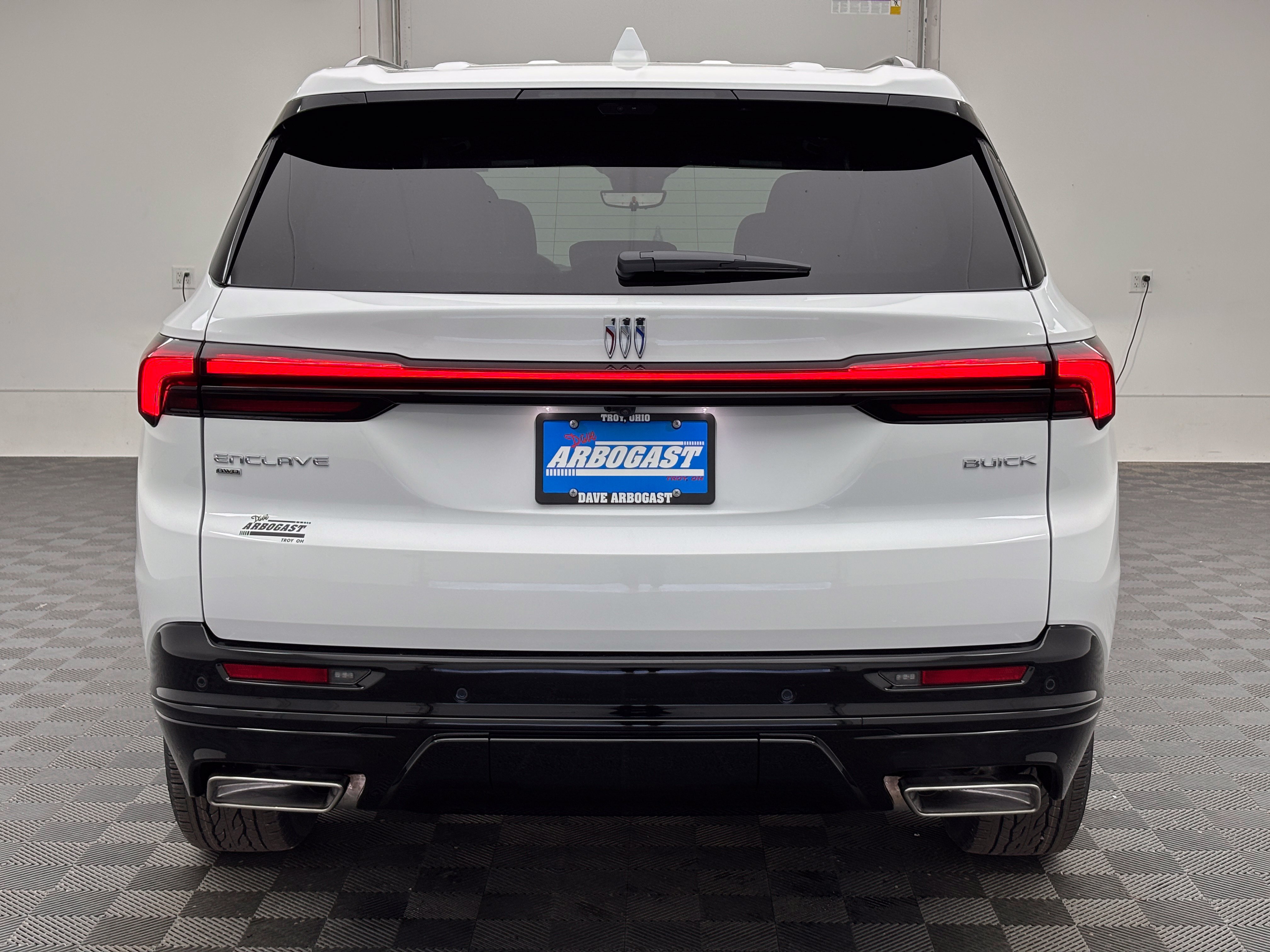 New 2027 Buick Enclave Sport Touring w/ Power Package AWD/4WD image 11