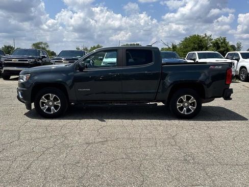 Used 2018 Chevrolet Colorado Z71 AWD/4WD image 2