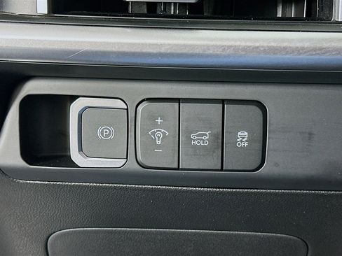 Used 2025 Hyundai Santa Fe SEL image 17