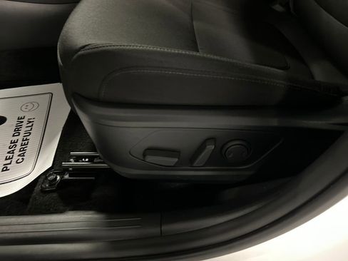 Used 2025 Hyundai Tucson SEL FWD image 11