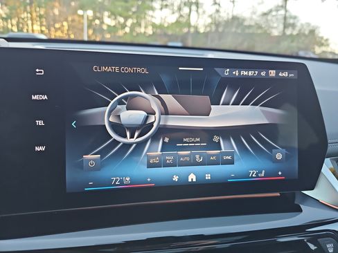 New 2026 BMW X1 xDrive28i w/ Technology Package image 22