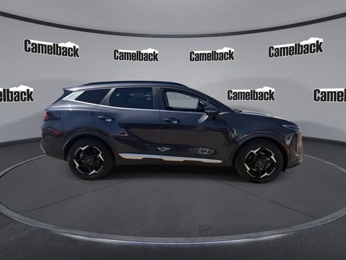 Certified 2026 Kia Sportage EX w/ EX Panorama Roof Package FWD image 8