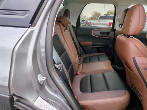 Used 2025 Ford Bronco Sport Outer Banks image 29