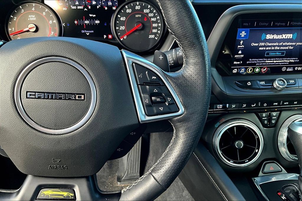 Used 2020 Chevrolet Camaro SS RWD image 11