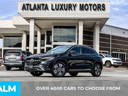 Used 2025 Mercedes-Benz GLA 250 4MATIC image 3