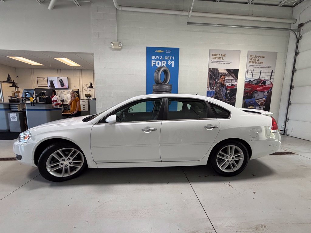 Used 2015 Chevrolet Impala LTZ FWD image 4