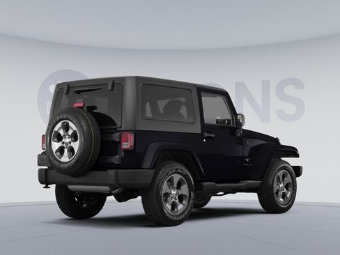 Used 2017 Jeep Wrangler Sahara w/ Connectivity Group AWD/4WD image 4