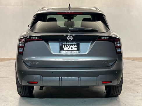New 2026 Nissan Kicks SV w/ SV Premium Package AWD/4WD image 4