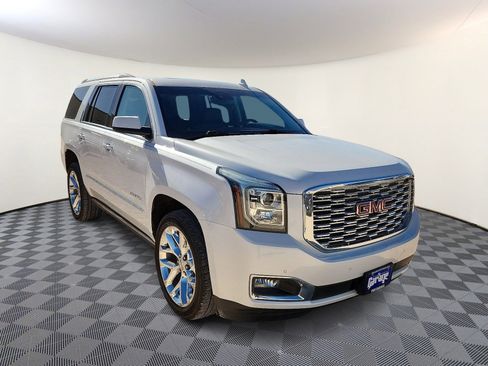 Used 2019 GMC Yukon Denali w/ Denali Ultimate Package image 6