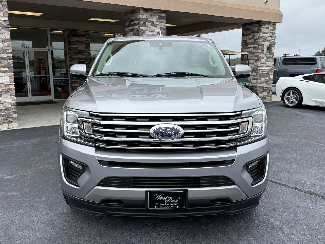 Used 2021 Ford Expedition Max XLT AWD/4WD image 6