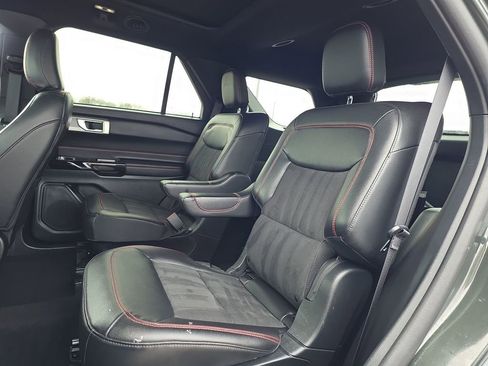 Used 2024 Ford Explorer ST-Line w/ Class IV Trailer Tow Package image 34