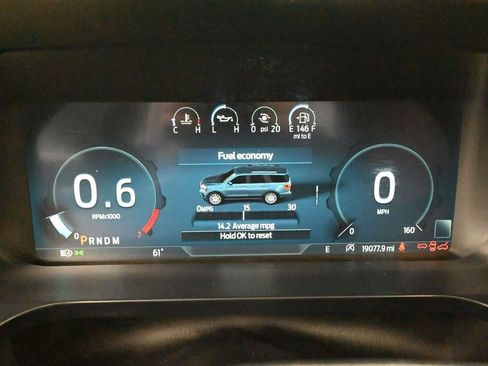 Used 2023 Ford Expedition Platinum image 31