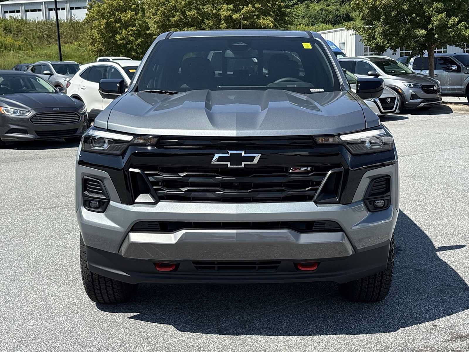 New 2026 Chevrolet Colorado Z71 w/ Technology Package AWD/4WD image 3