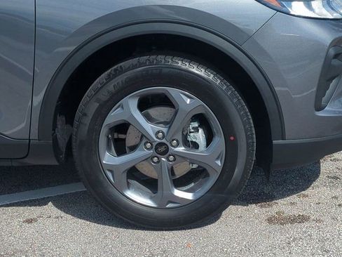 New 2026 Ford Escape ST-Line FWD image 11