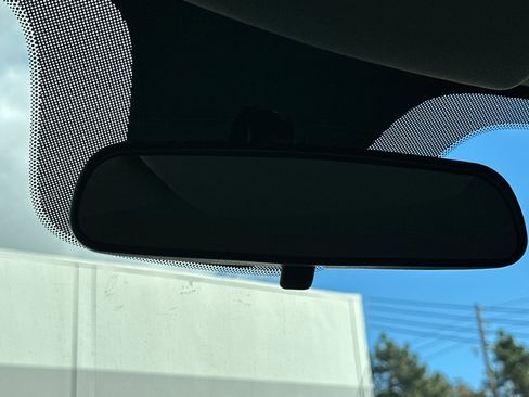 Used 2017 RAM 1500 Express image 22