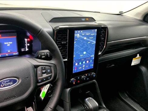 New 2025 Ford Ranger XLT w/ Black Appearance Package image 5