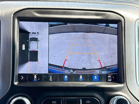 Used 2022 GMC Sierra 2500 Denali w/ Technology Package image 14