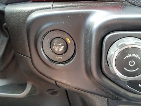 Used 2020 Jeep Wrangler Unlimited Rubicon AWD/4WD image 23