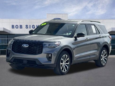 Used 2025 Ford Explorer ST-Line image 40