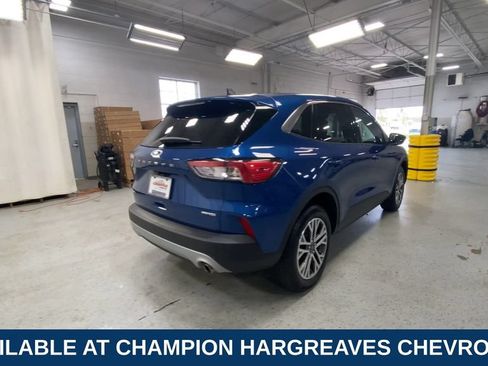 Used 2022 Ford Escape SEL w/ Technology Package AWD/4WD image 10