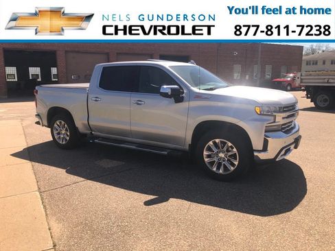 Used 2020 Chevrolet Silverado 1500 LTZ w/ LTZ Premium Package AWD/4WD image 4