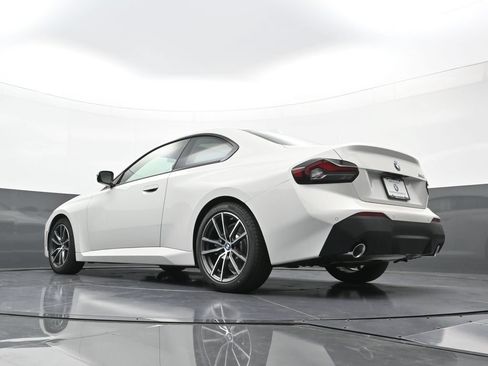 New 2026 BMW 230i Coupe w/ Premium Package RWD image 23