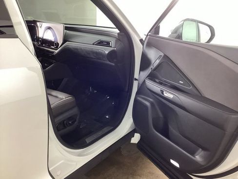Used 2026 Lexus TX 350 AWD w/ Technology Package image 17