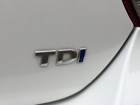 Used 2013 Volkswagen Jetta TDI FWD image 6