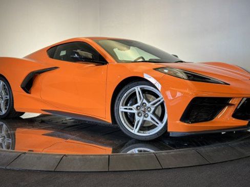 Used 2024 Chevrolet Corvette Stingray Premium Cpe w/ Z51 Performance Package RWD image 13