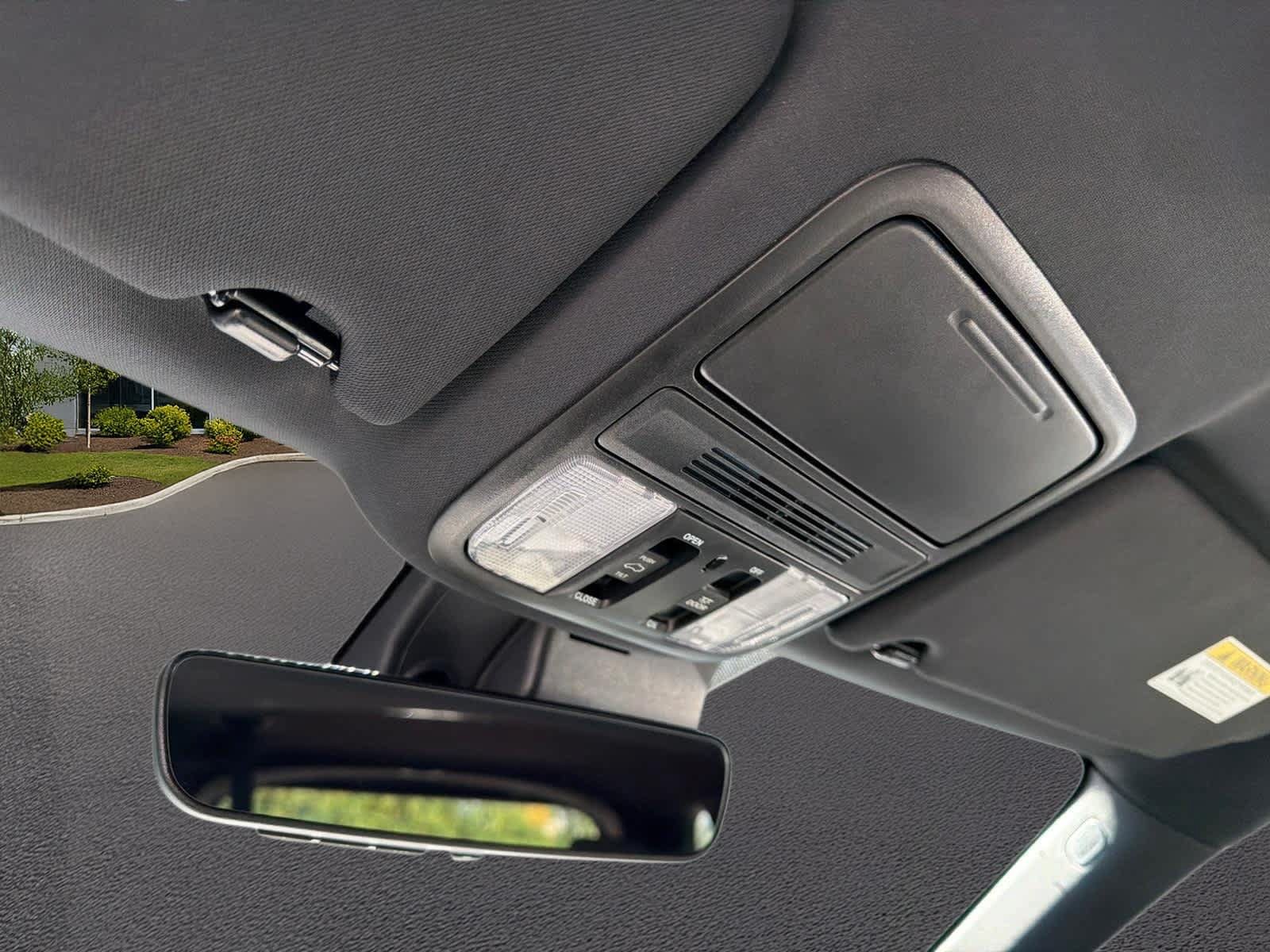 Used 2023 Honda Passport EX-L image 25