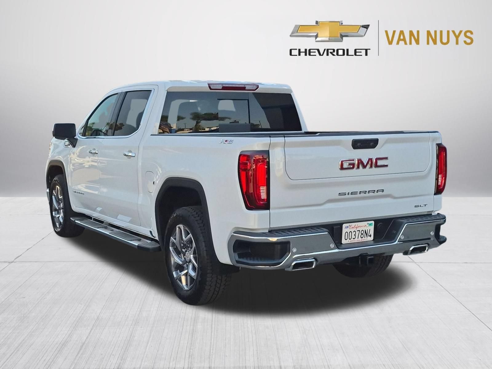 Used 2026 GMC Sierra 1500 SLT w/ SLT Premium Plus Package AWD/4WD image 7