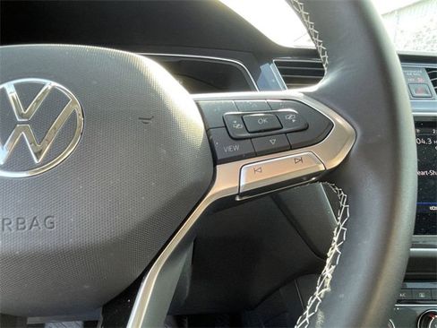 Used 2024 Volkswagen Tiguan S image 21