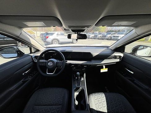 New 2026 Nissan Kicks SV image 13