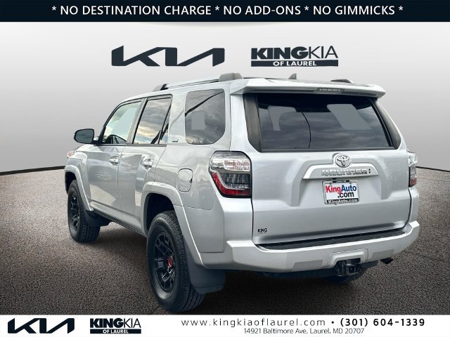 Used 2023 Toyota 4Runner SR5 Premium w/ Moonroof Package AWD/4WD image 25