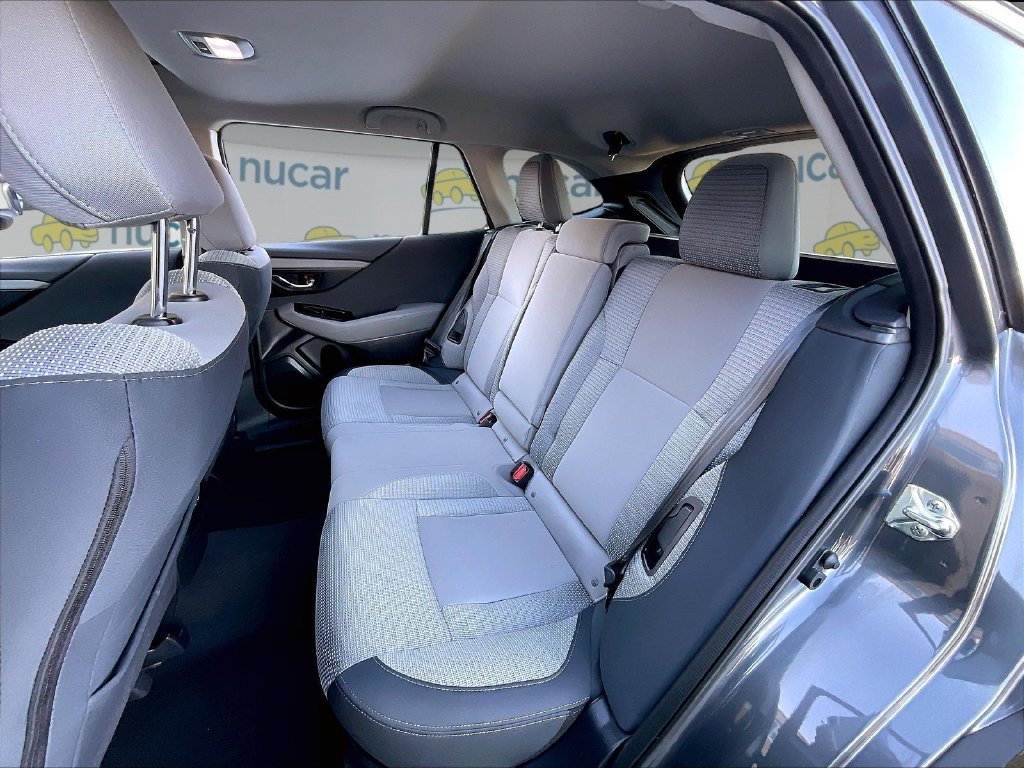 Used 2025 Subaru Outback Premium AWD/4WD image 15