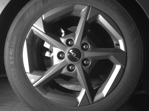 Used 2025 Kia K4 LXS image 15