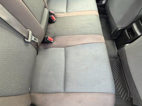 Used 2019 Toyota Corolla L image 16