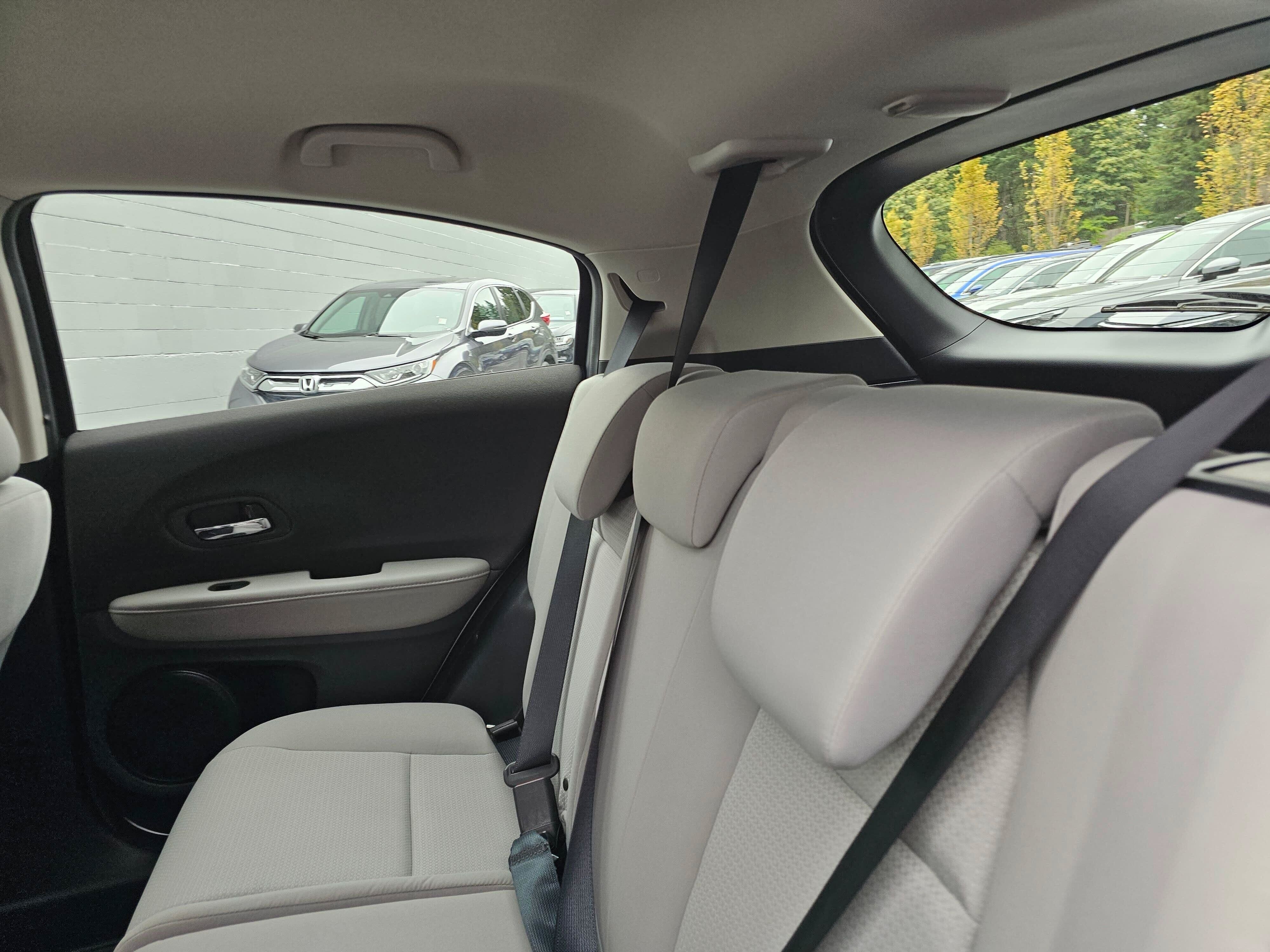 Used 2019 Honda HR-V LX image 20