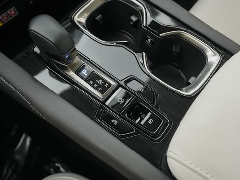 Used 2024 Lexus RX 350 FWD w/ Technology Package image 17