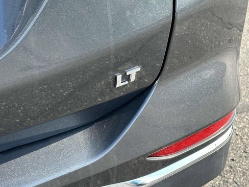 Used 2021 Chevrolet Equinox LT FWD image 10