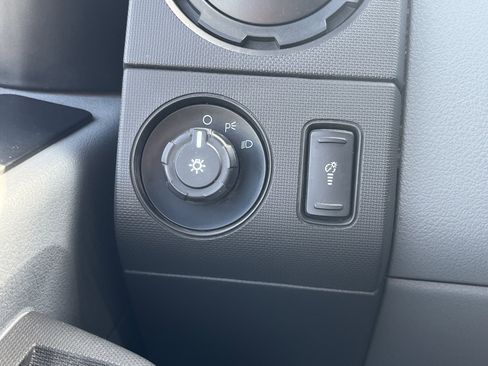 Used 2016 Ford F250 XL w/ Power Equipment Group image 29