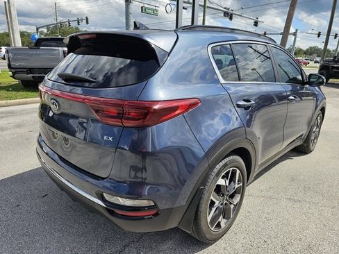 Used 2022 Kia Sportage EX image 5