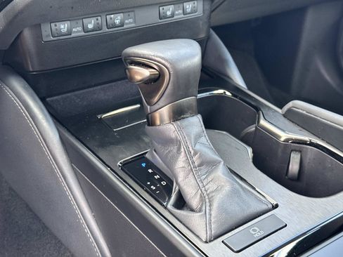 Used 2024 Lexus ES 350 w/ Premium Package FWD image 26